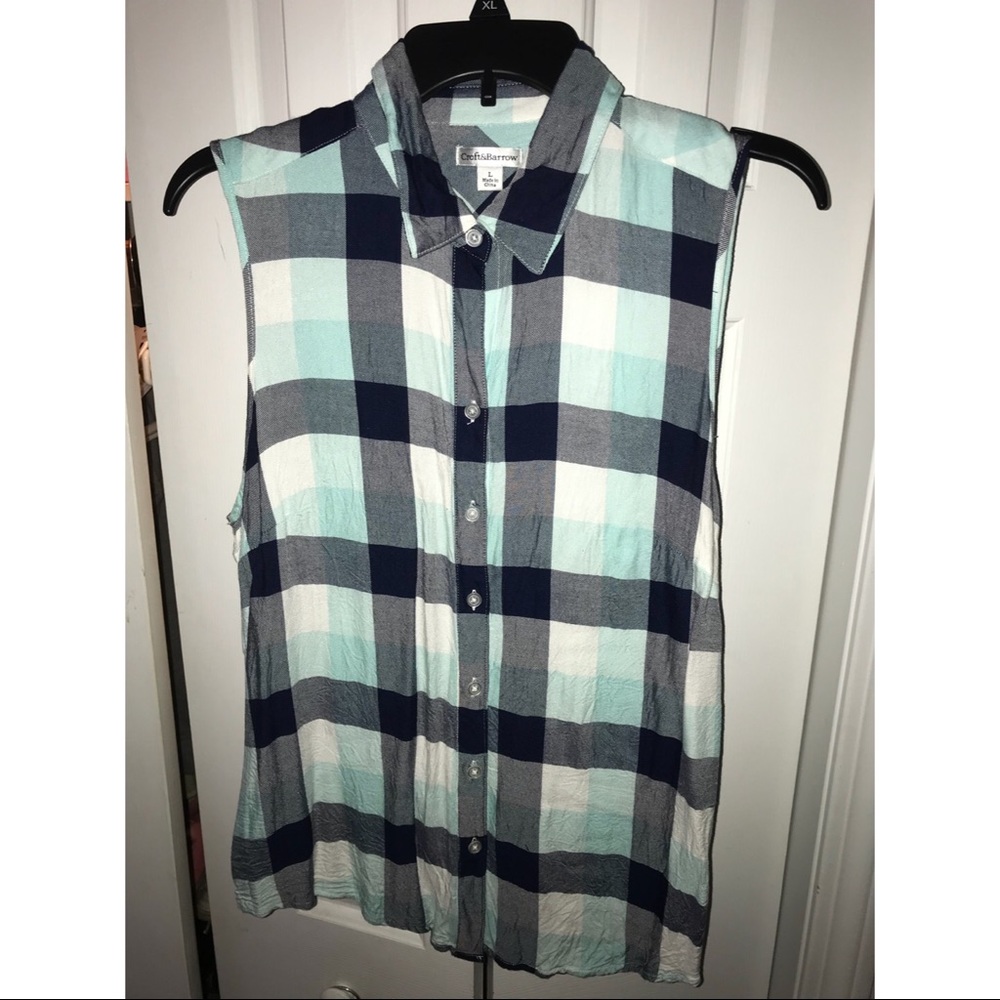 Croft & Barrow - Plaid Button Up Shirt - Large